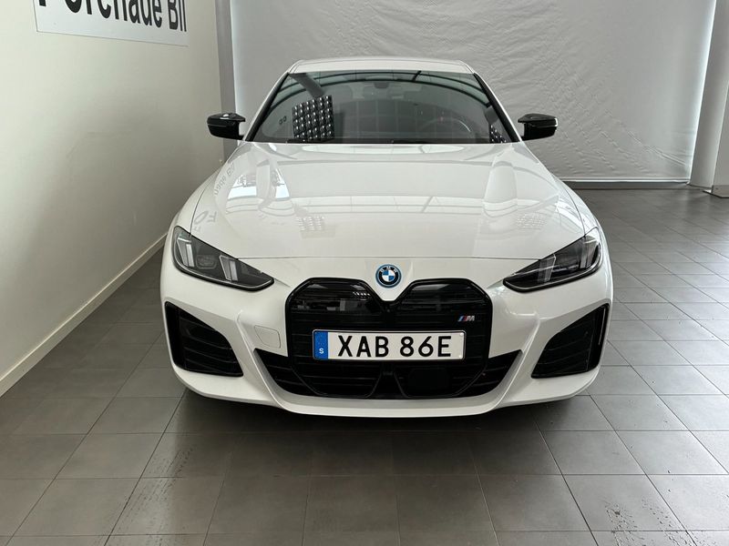BMW i4 bild 2