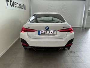 BMW i4 bild 13