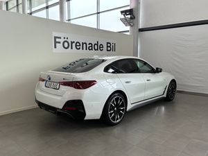 BMW i4 bild 15