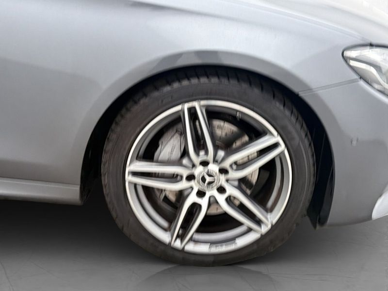 Mercedes E220 bild 30