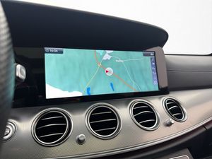 Mercedes E220 bild 17