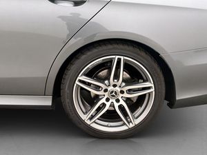 Mercedes E220 bild 28