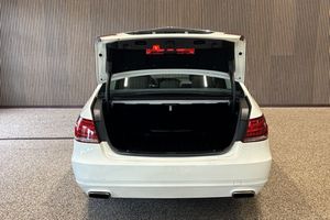 Mercedes E200 bild 9