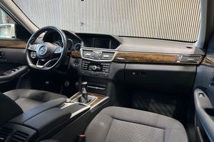 Mercedes E200 bild 6
