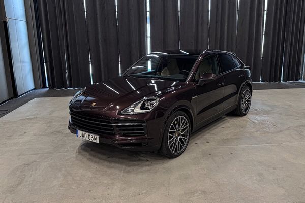 Porsche Cayenne Coupe E-Hybrid|Platinum Edition - 2023