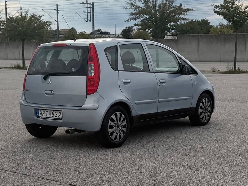 Mitsubishi Colt bild 3