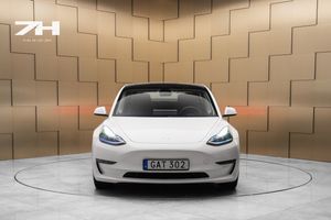 Tesla Model 3 bild 8