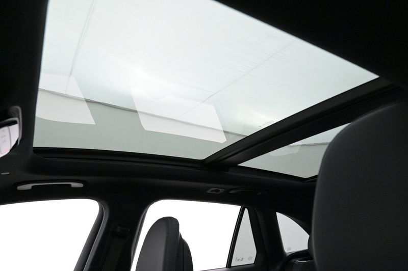 Mercedes GLC400 bild 21