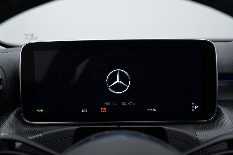Mercedes C300 bild 8