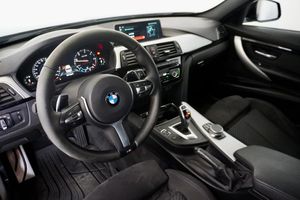 BMW 320 bild 11