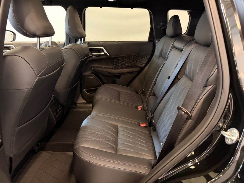 Mitsubishi Outlander bild 8