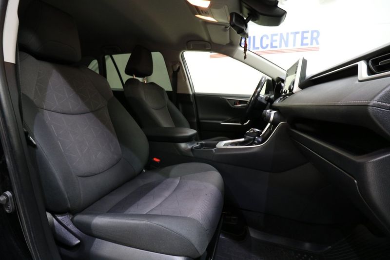Toyota RAV4 bild 17