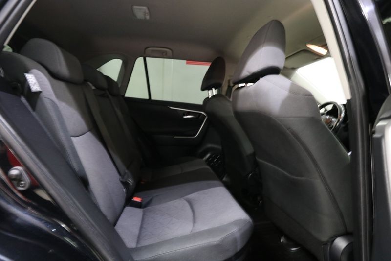 Toyota RAV4 bild 16