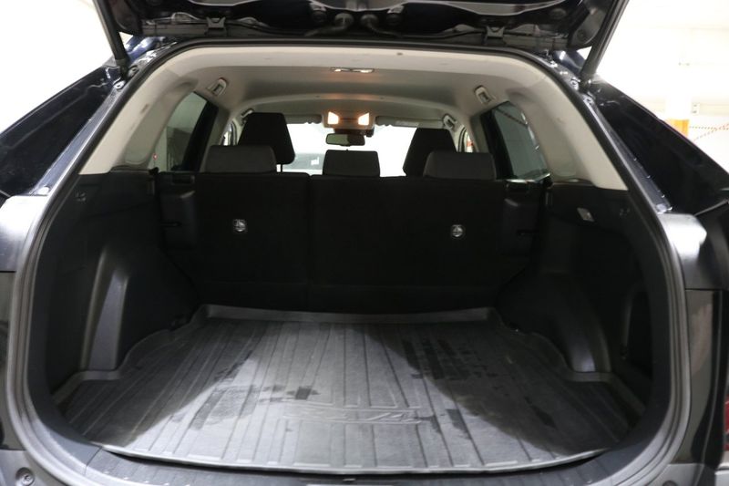 Toyota RAV4 bild 13