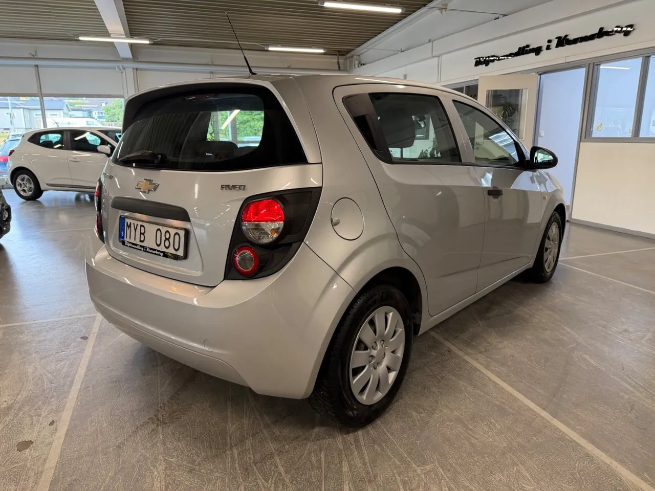 Vehicle image 2