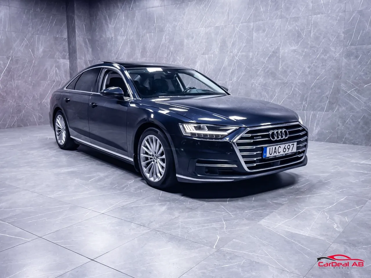 Vehicle image 8