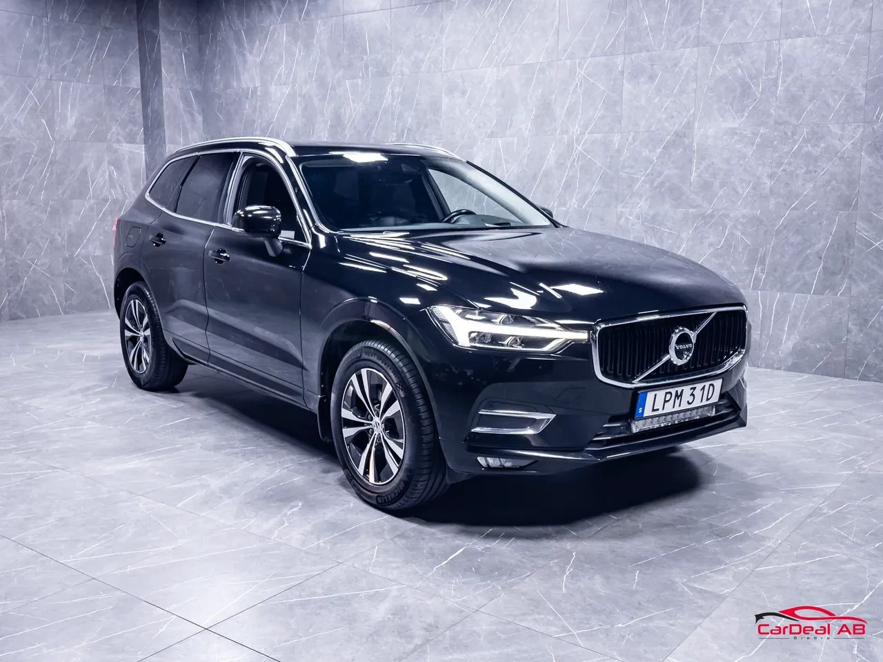 Vehicle image 8