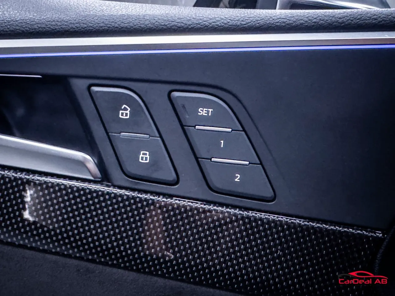 Vehicle image 36