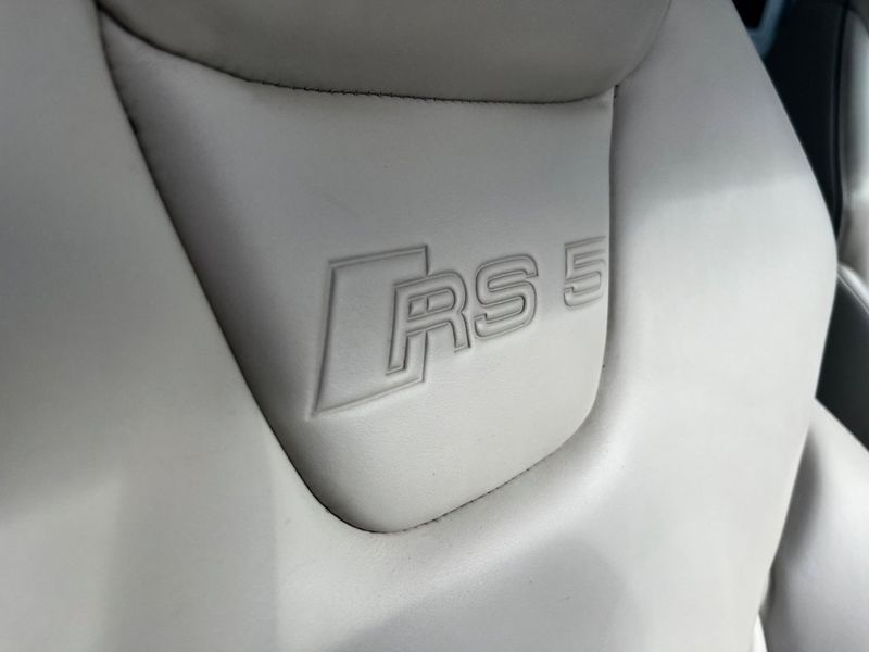 Audi RS5 bild 11