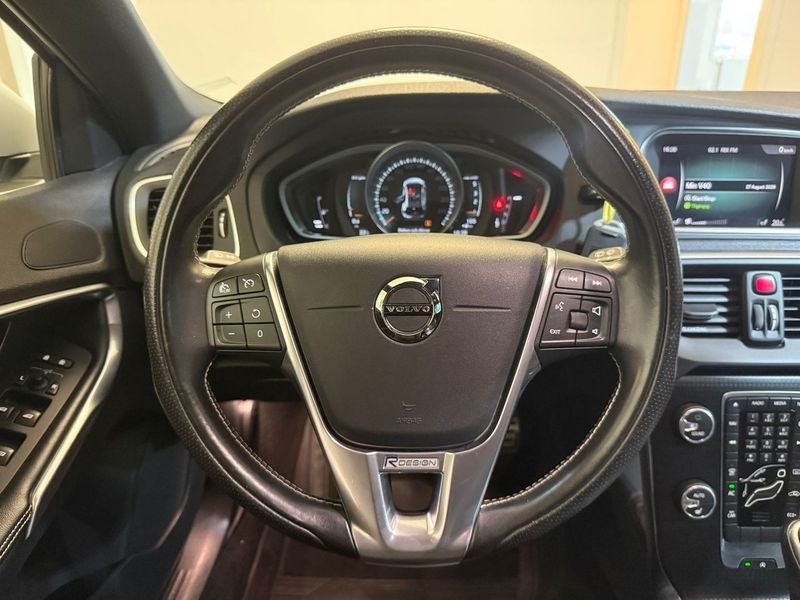 Volvo V40 bild 10