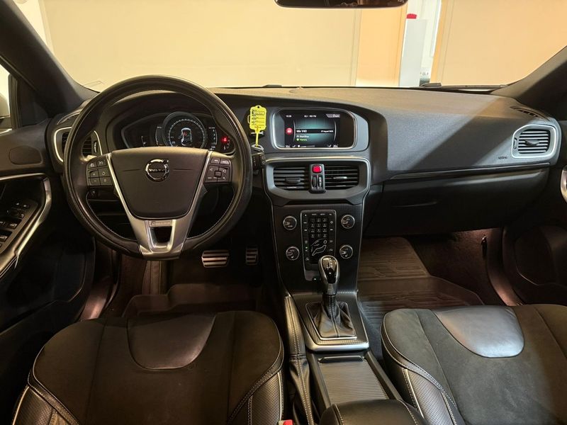 Volvo V40 bild 8