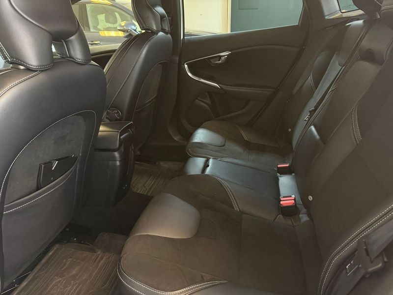 Volvo V40 bild 18