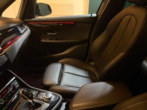 BMW 220 bild 18