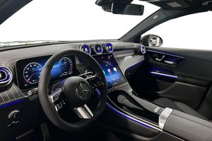 Mercedes GLC300 bild 7