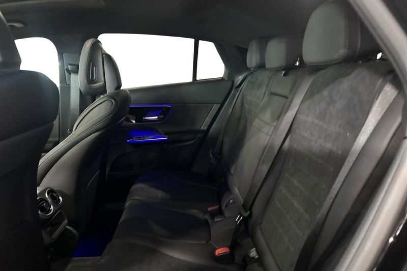 Mercedes GLC300 bild 11
