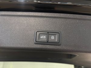 Audi A4 bild 22