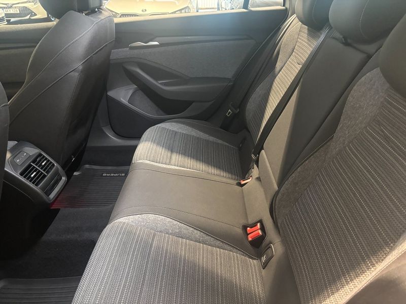 Skoda Superb bild 10
