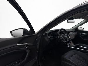 Audi Q8 e-tron bild 13