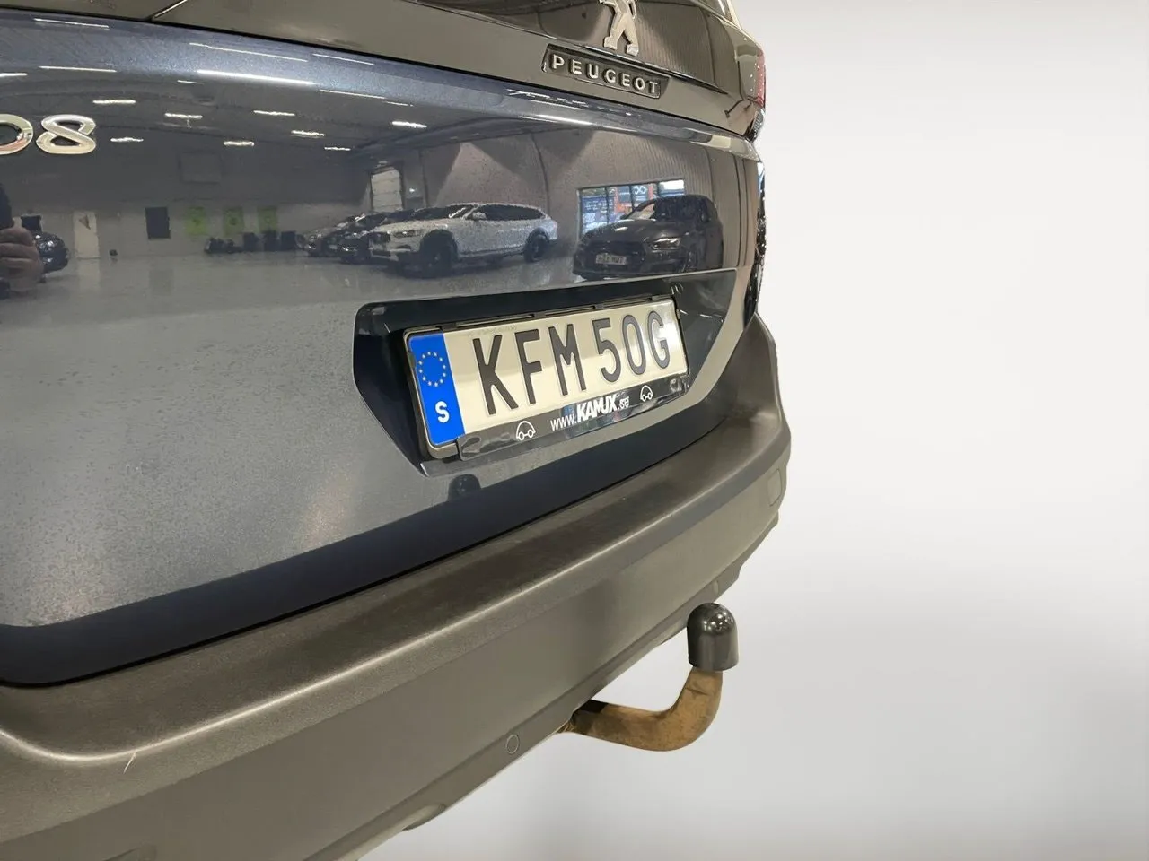 Vehicle image 21
