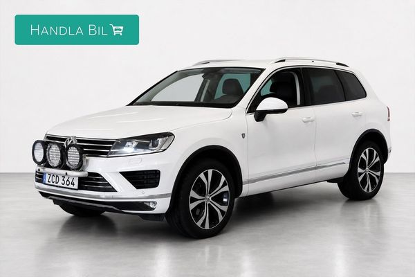 Volkswagen Touareg 3.0 V6 TDI 4M D-Värm Skinn Drag Kamera SoV - 2018