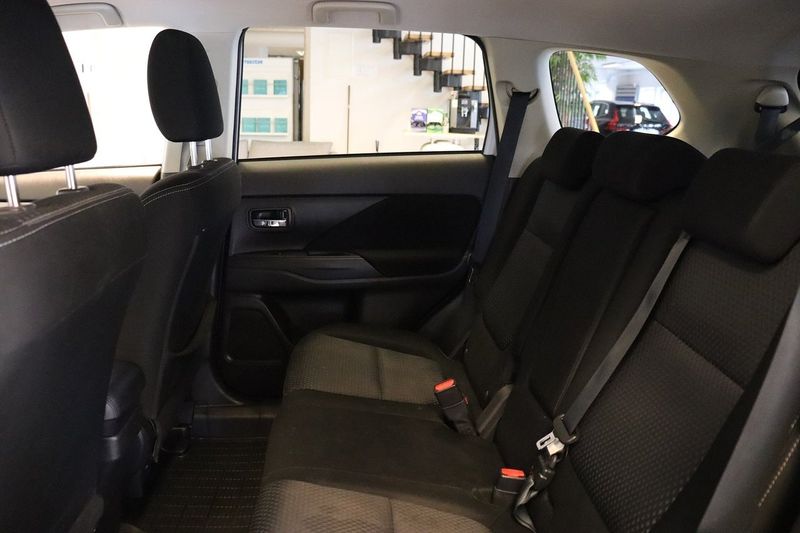 Mitsubishi Outlander bild 12