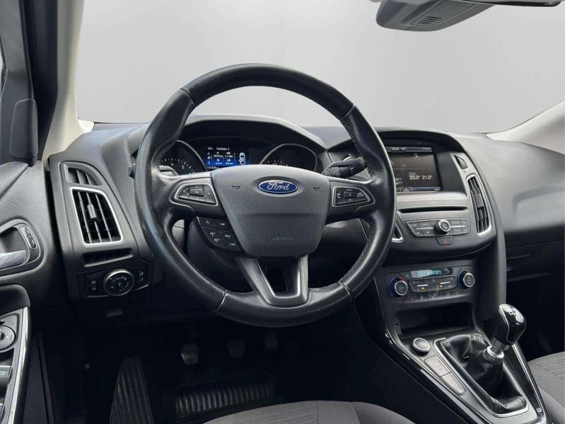 Ford Focus bild 10