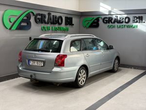 Toyota Avensis bild 6