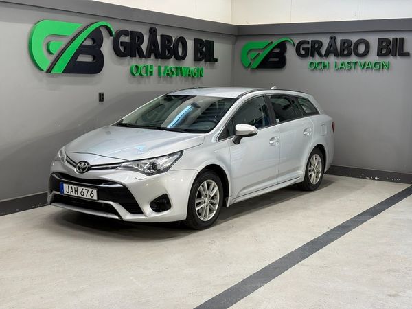 Toyota Avensis Kombi 1.6 D-4D Life Euro 6 DRAG 0% RÄNTA 36-MÅNADER - 2015