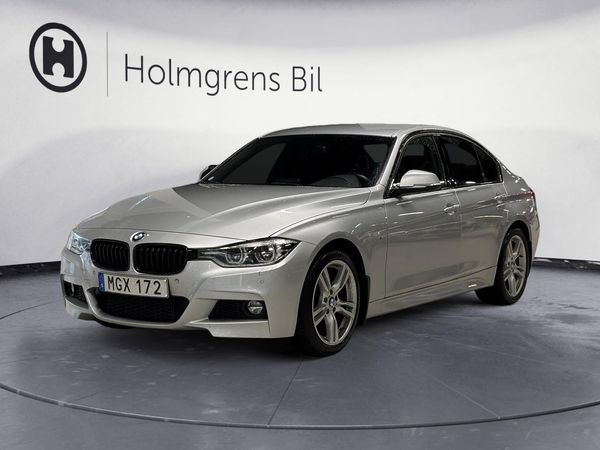 BMW 330 i xDrive Sedan M Sport Drag Kamera HiFi Helljusassistent - 2016