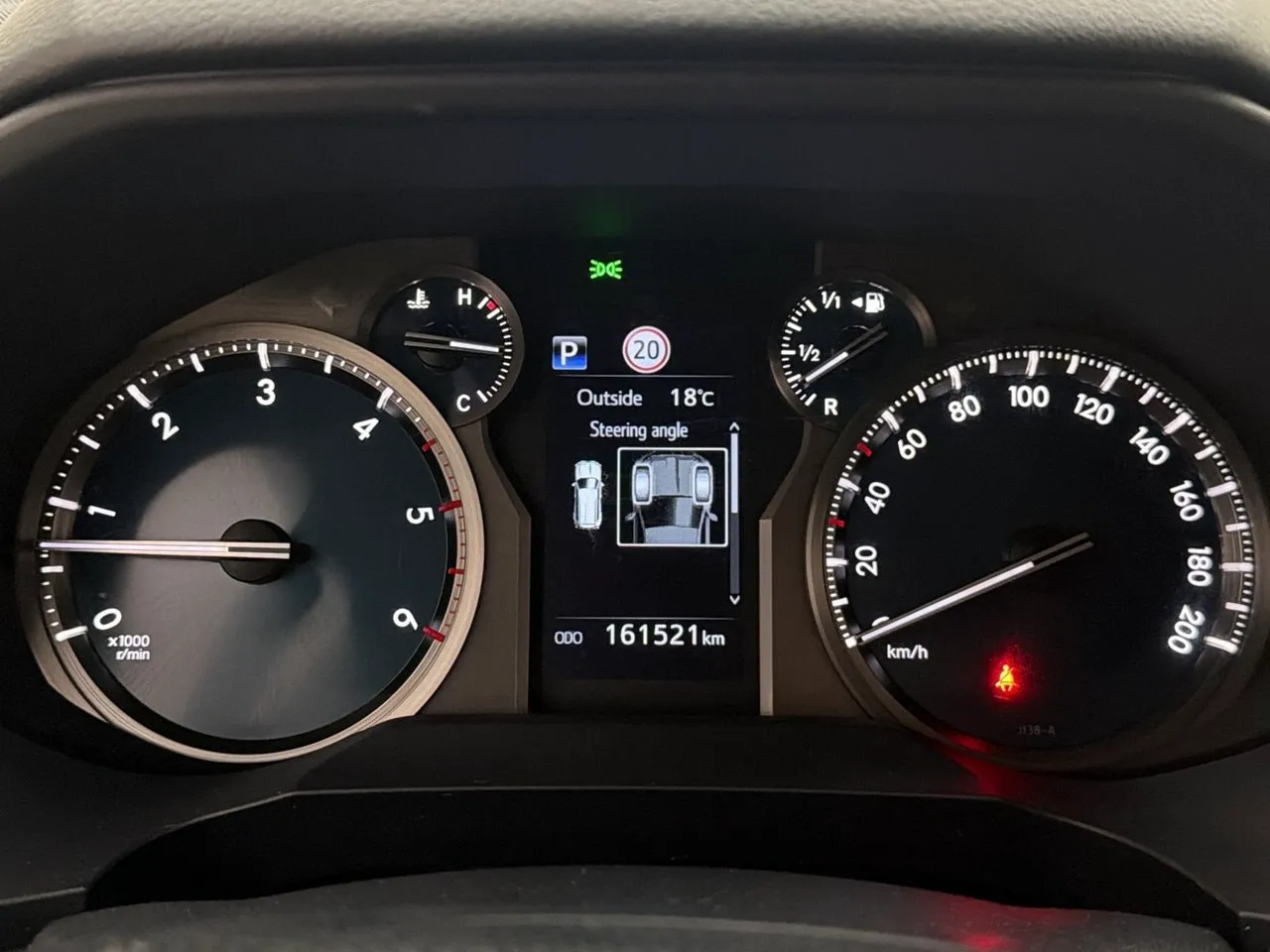 Vehicle image 32