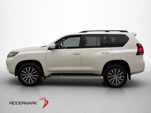 Toyota Land Cruiser 2.8 D 4WD 177hk Skinn Drag Värm 2Brukare - 2019