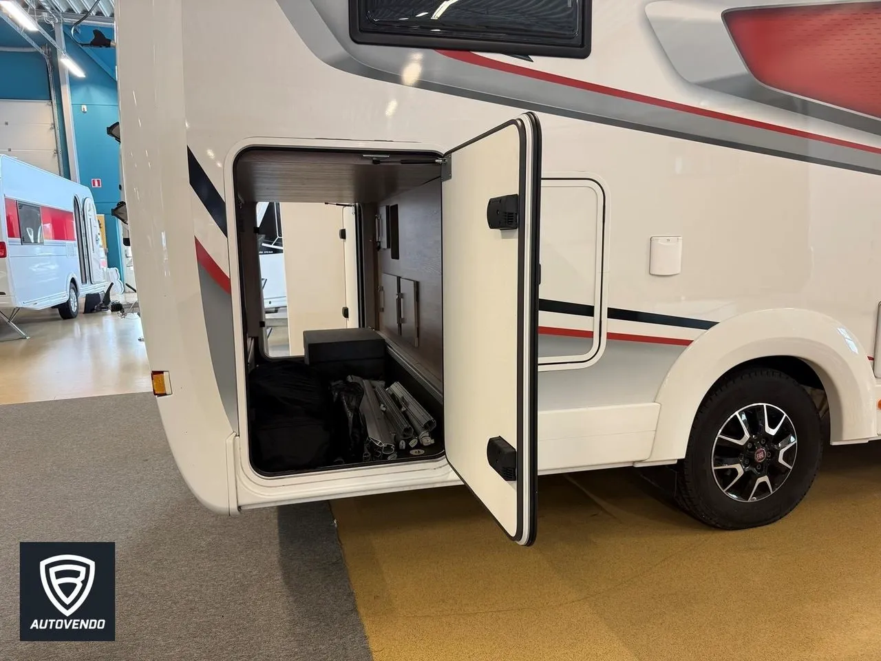 Vehicle image 22