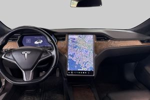 Tesla Model S bild 7