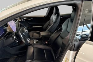 Tesla Model S bild 8