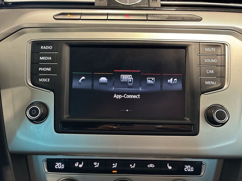 Volkswagen Passat bild 16