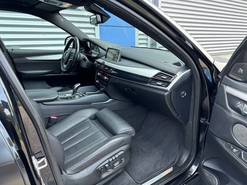BMW X6 bild 28