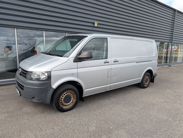 Volkswagen Transporter T30 2.0 TDI, Lång modell dubbla skjutdörrar - 2010