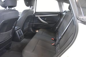 BMW 320 bild 8