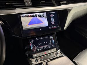 Audi Q8 e-tron bild 14