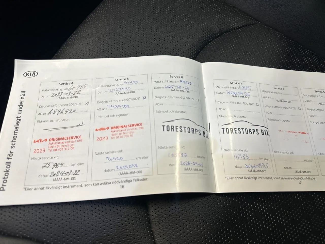 Vehicle image 20